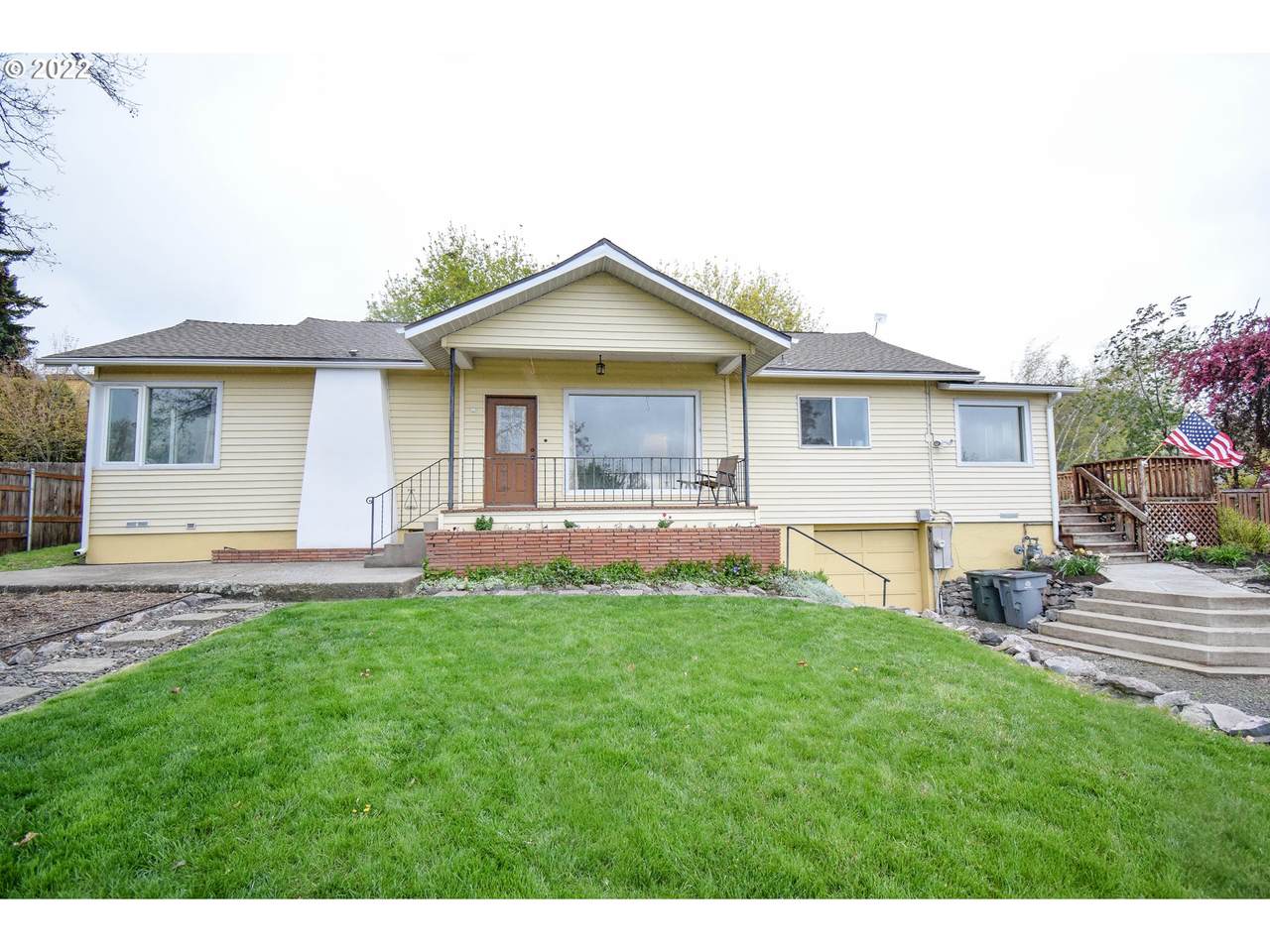 1710 Alder St - Photo 1