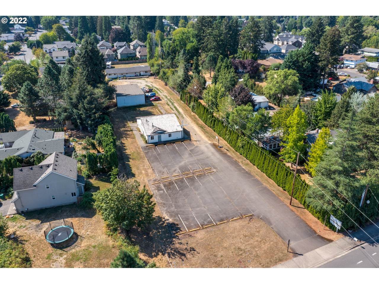 16100 Farmington Rd - Photo 1