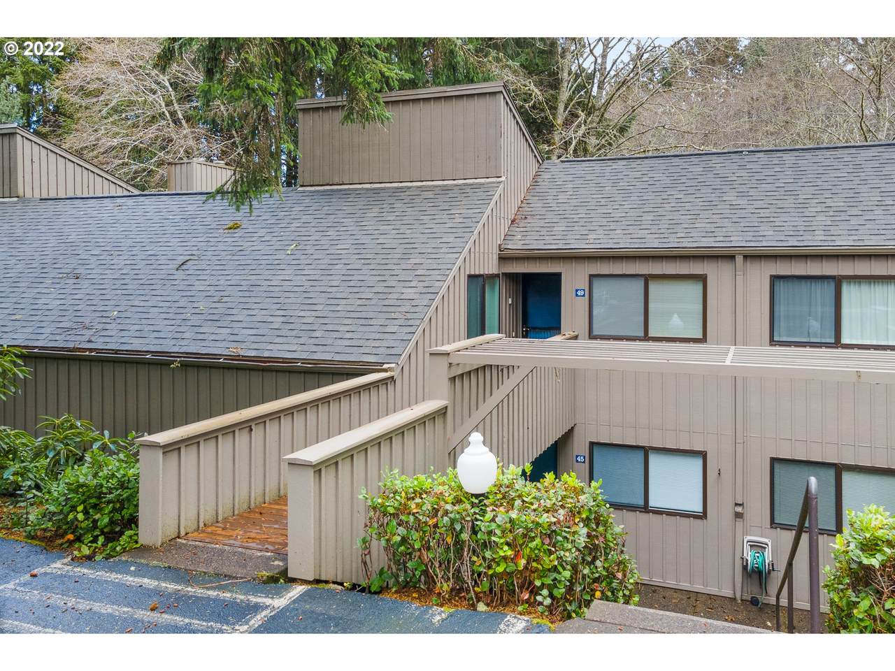 5801 Voyage Ave - Photo 1
