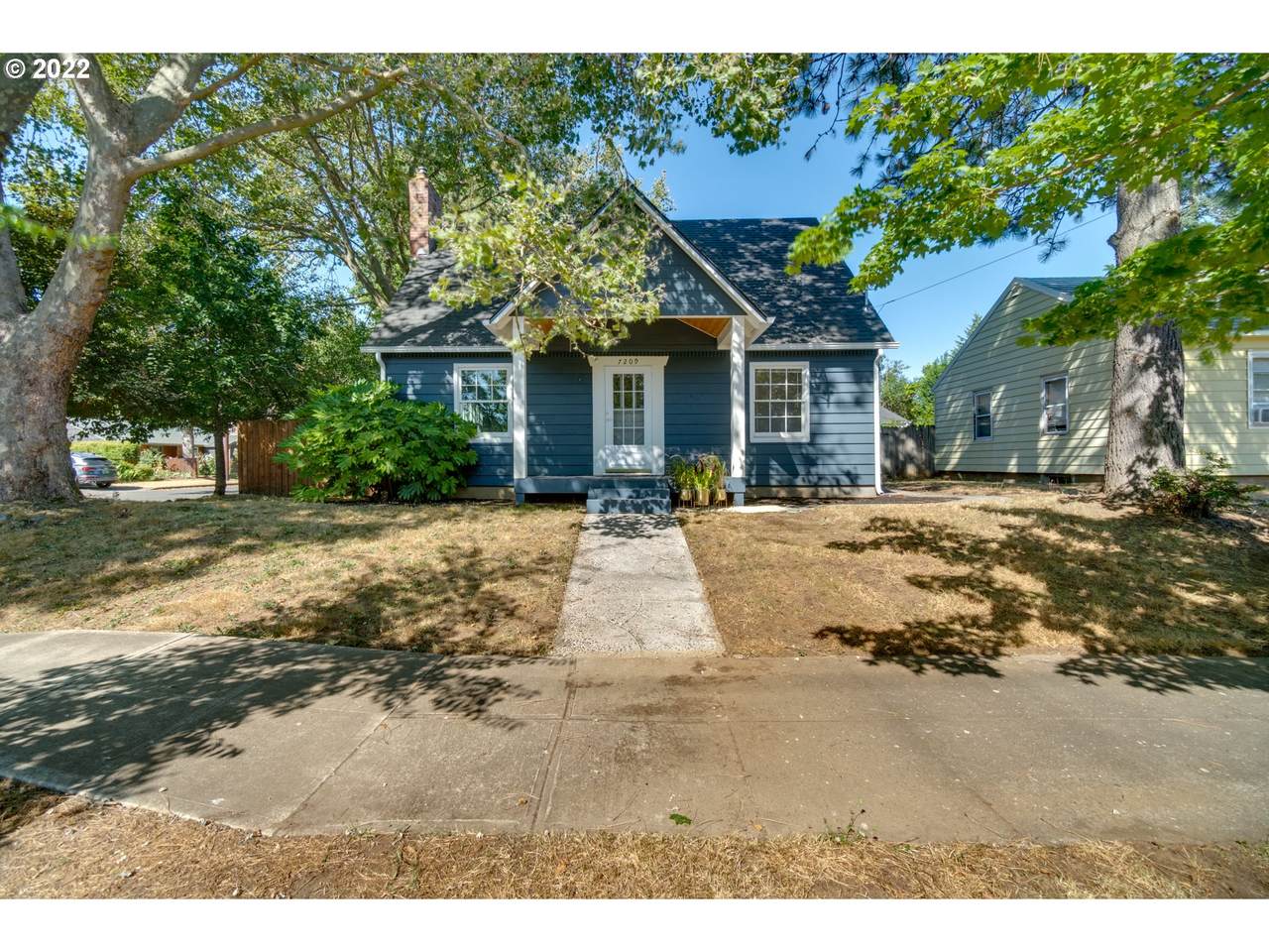 7209 Mckenna Ave - Photo 1