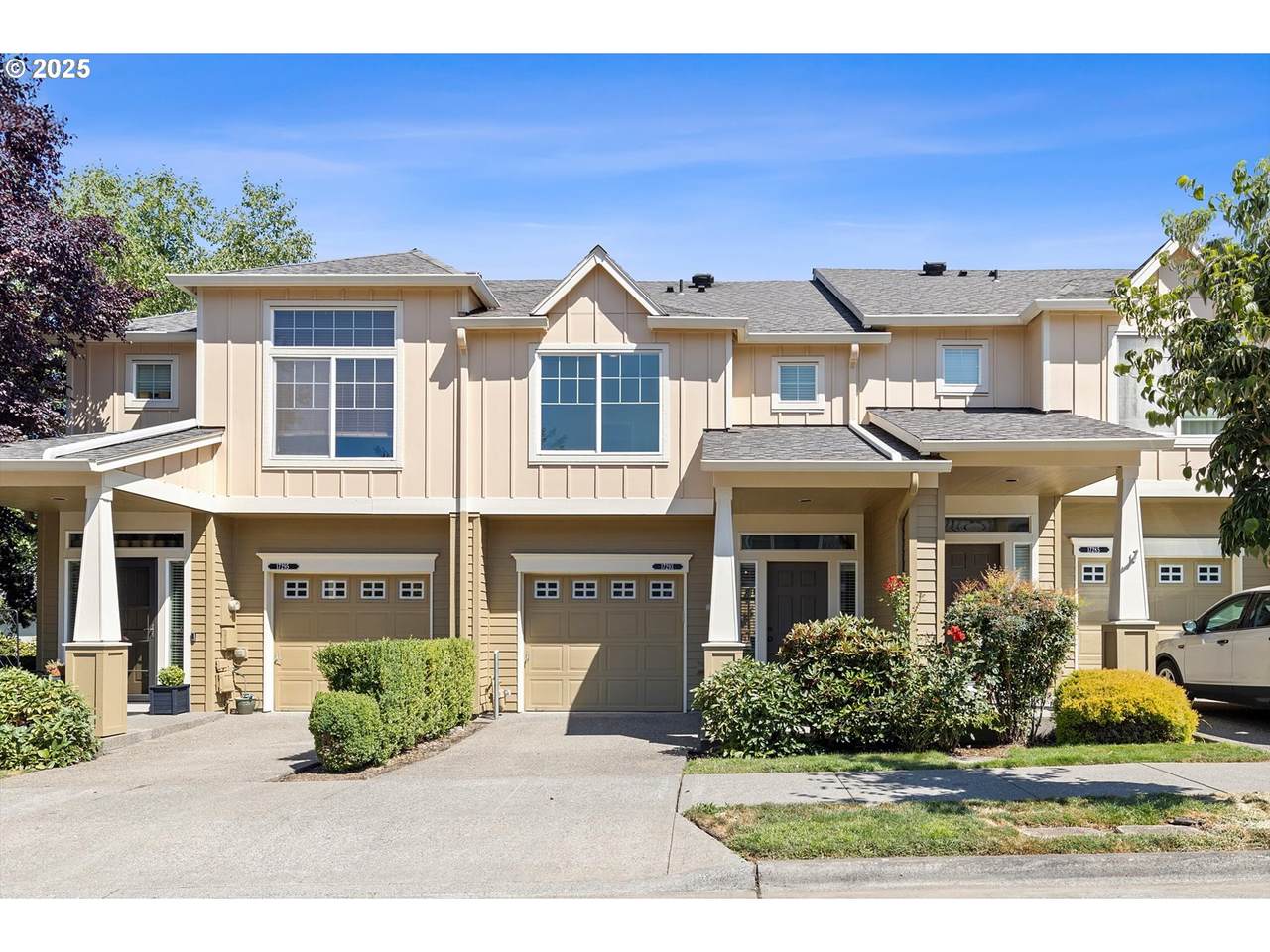 17293 Berkeley Ln - Photo 1