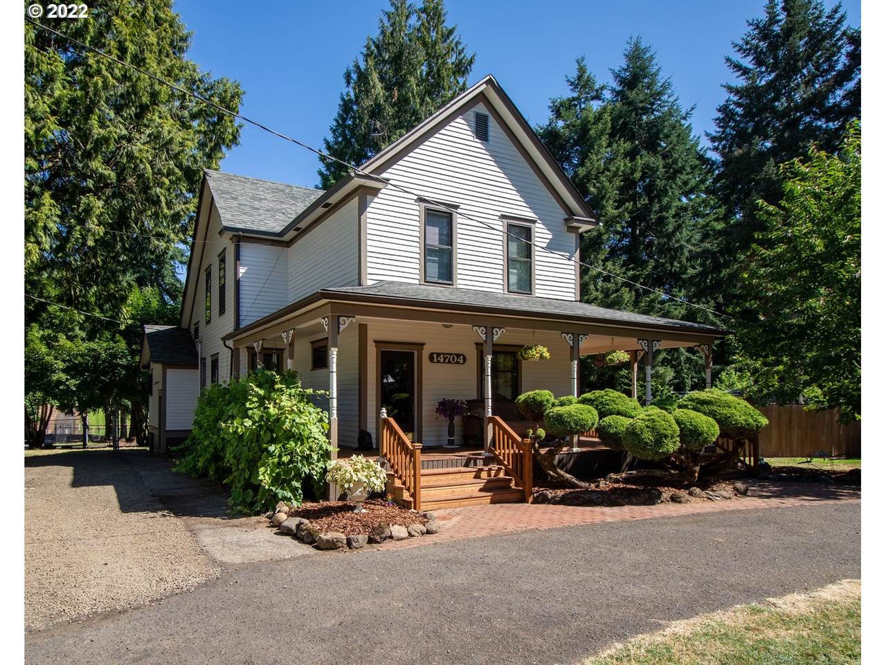 14704 39TH St - Photo 1