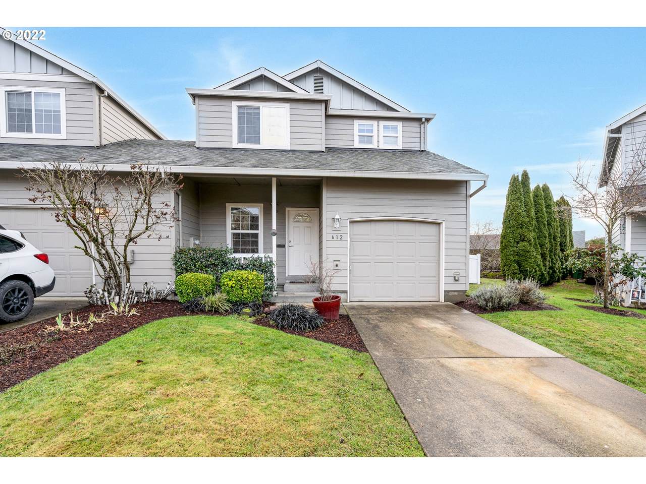 612 Camden Ln - Photo 1