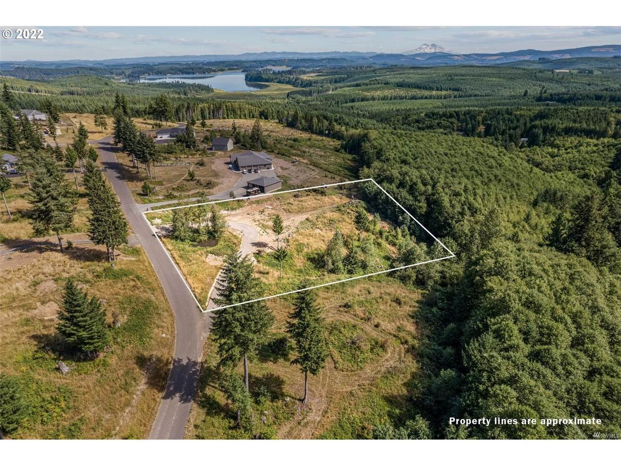 200 Red Hawk Dr - Photo 1