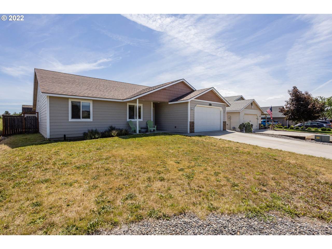 472 Central Blvd - Photo 1