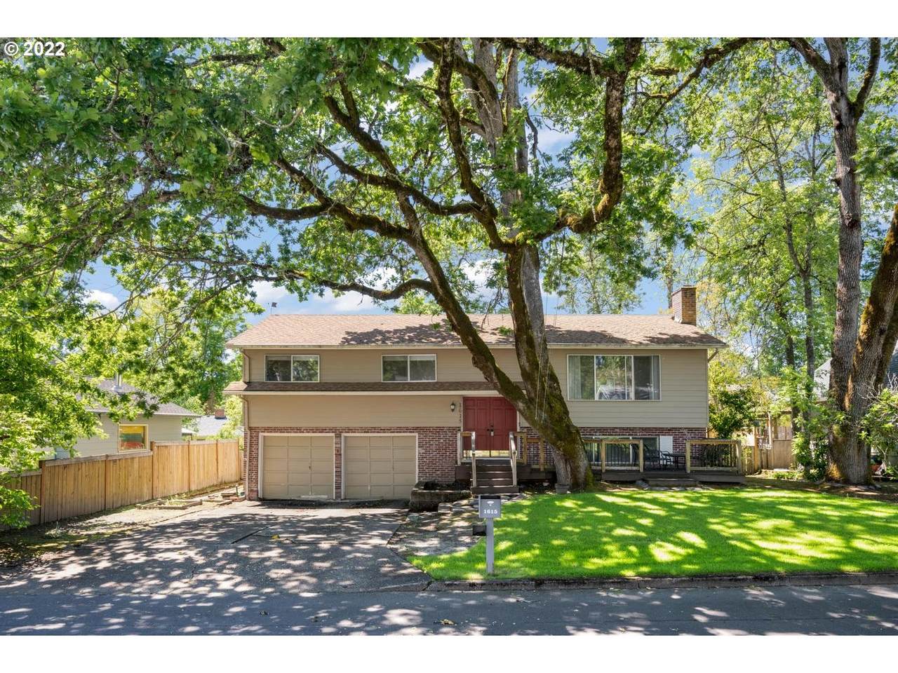 1615 Murray Rd - Photo 1