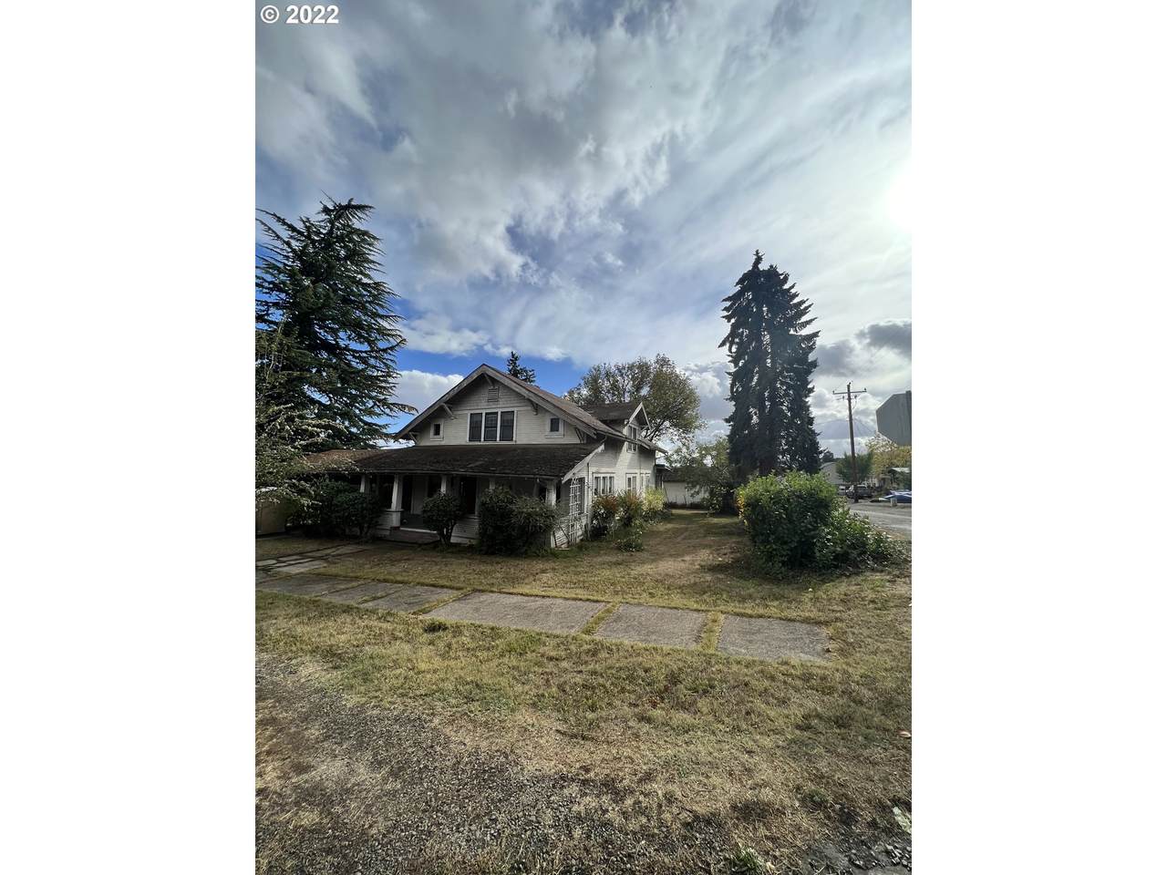 980 Commercial St - Photo 1