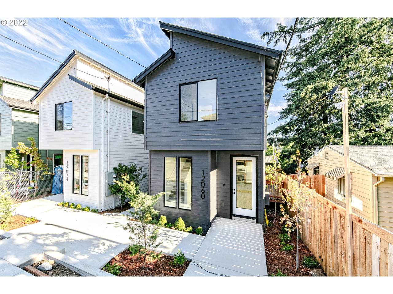 12070 Pine St - Photo 1