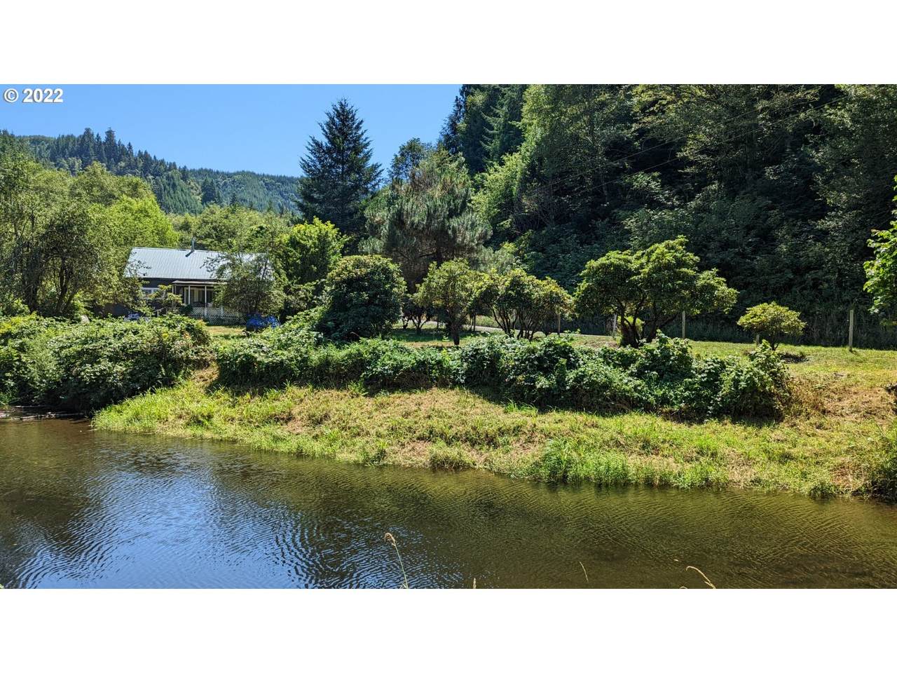 62415 Fairview Rd - Photo 1