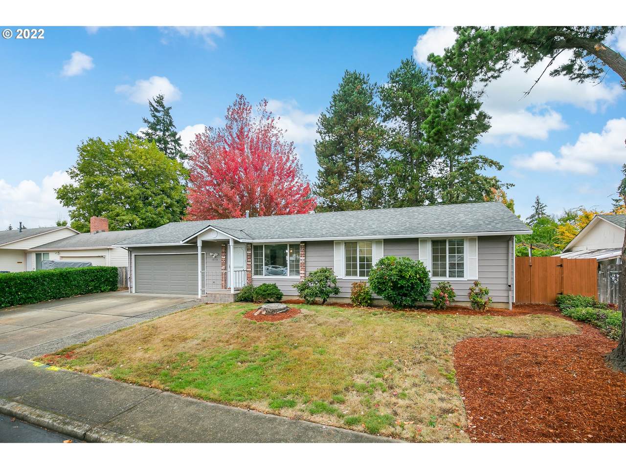19755 Prospect St - Photo 1