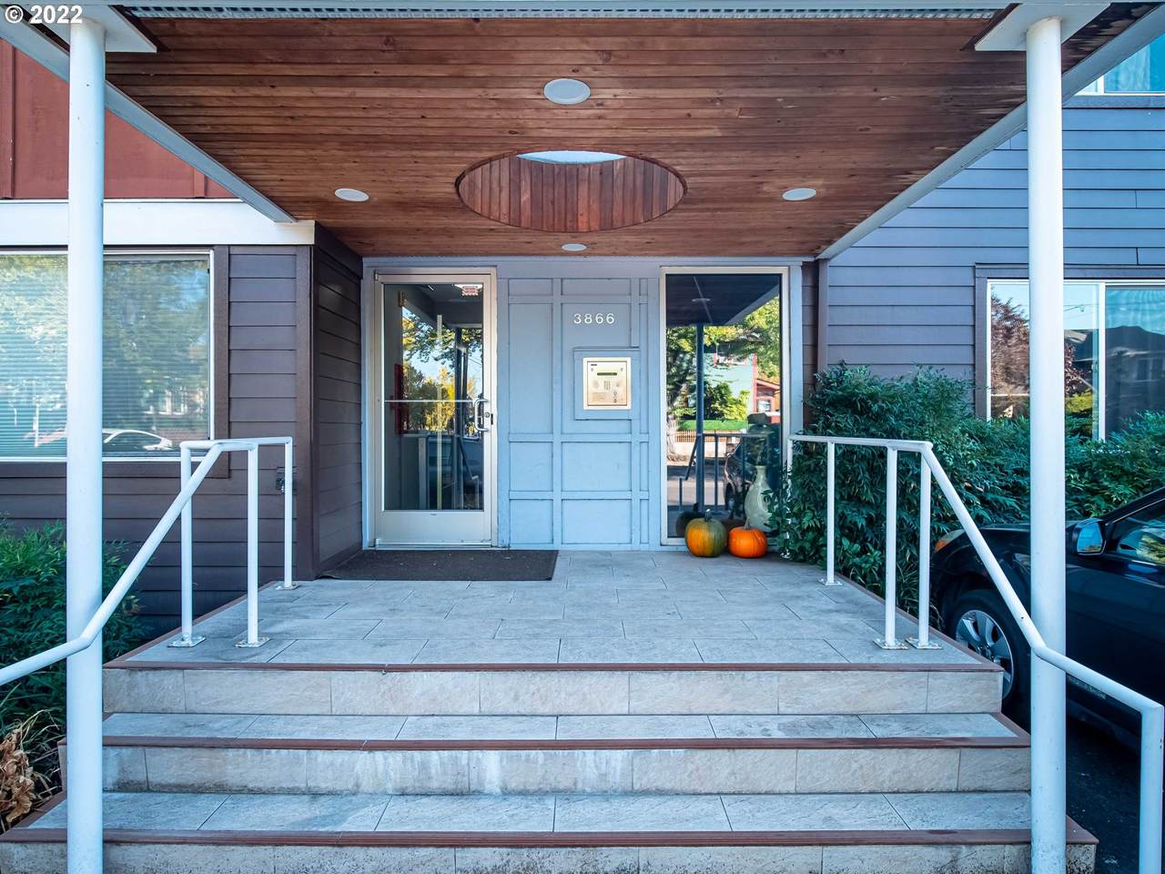 3866 Taylor St - Photo 1