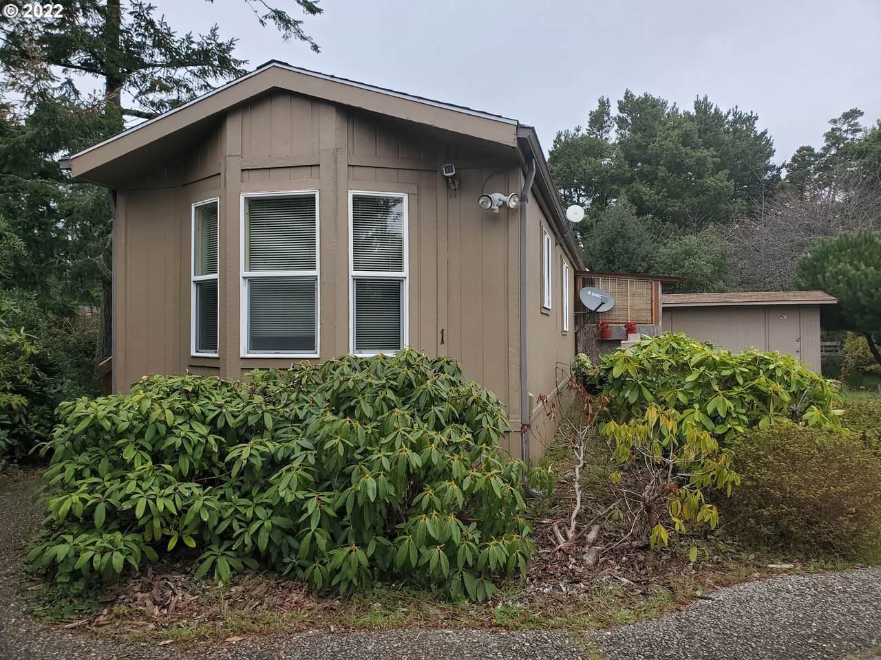 3760 Hwy 101 - Photo 1