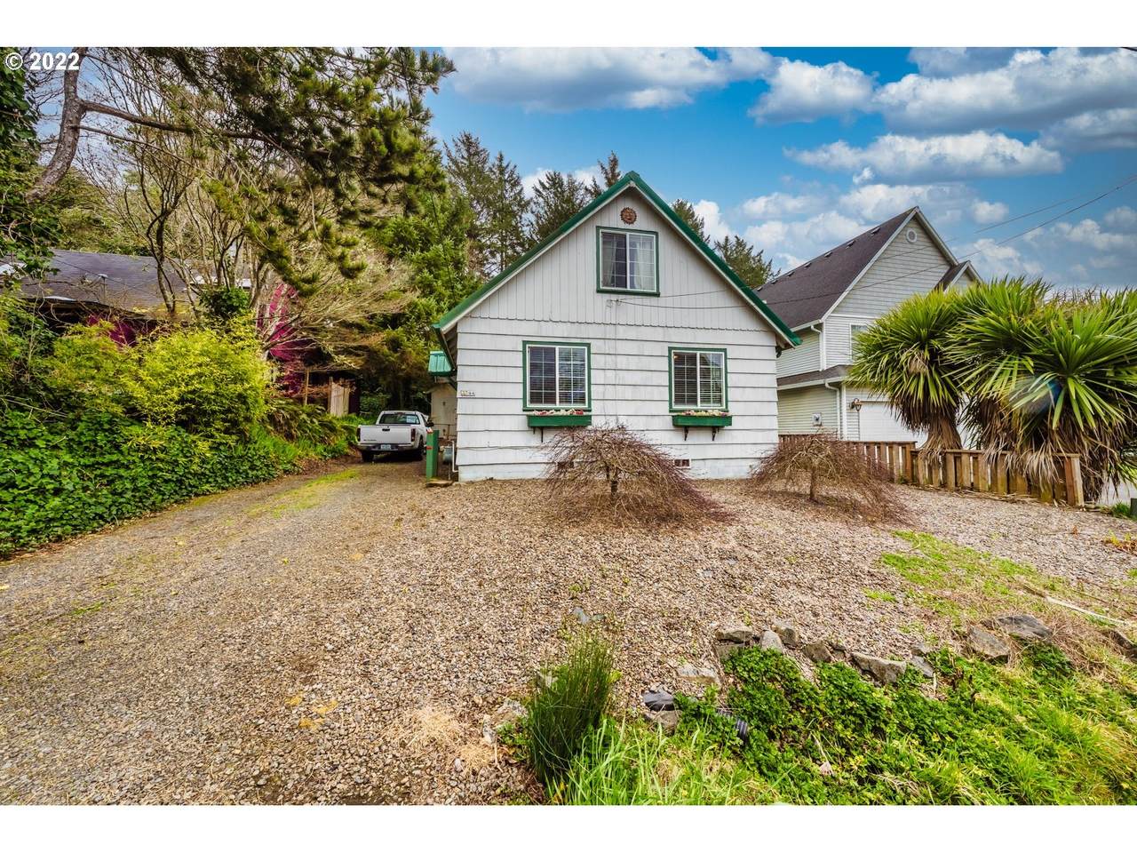2744 Coast Ave - Photo 1