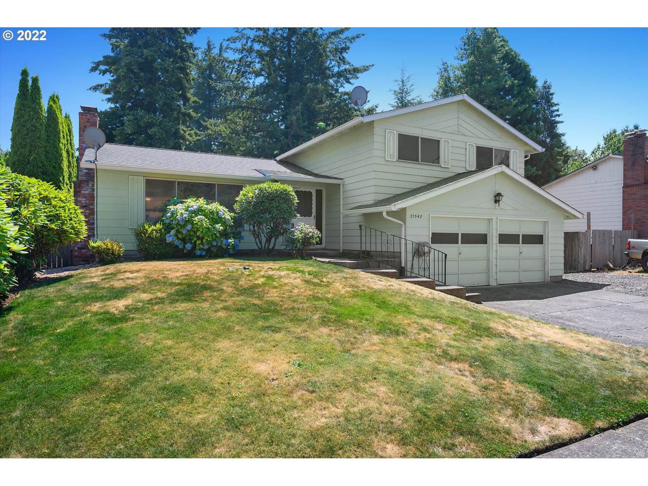 21542 Salmon St - Photo 1