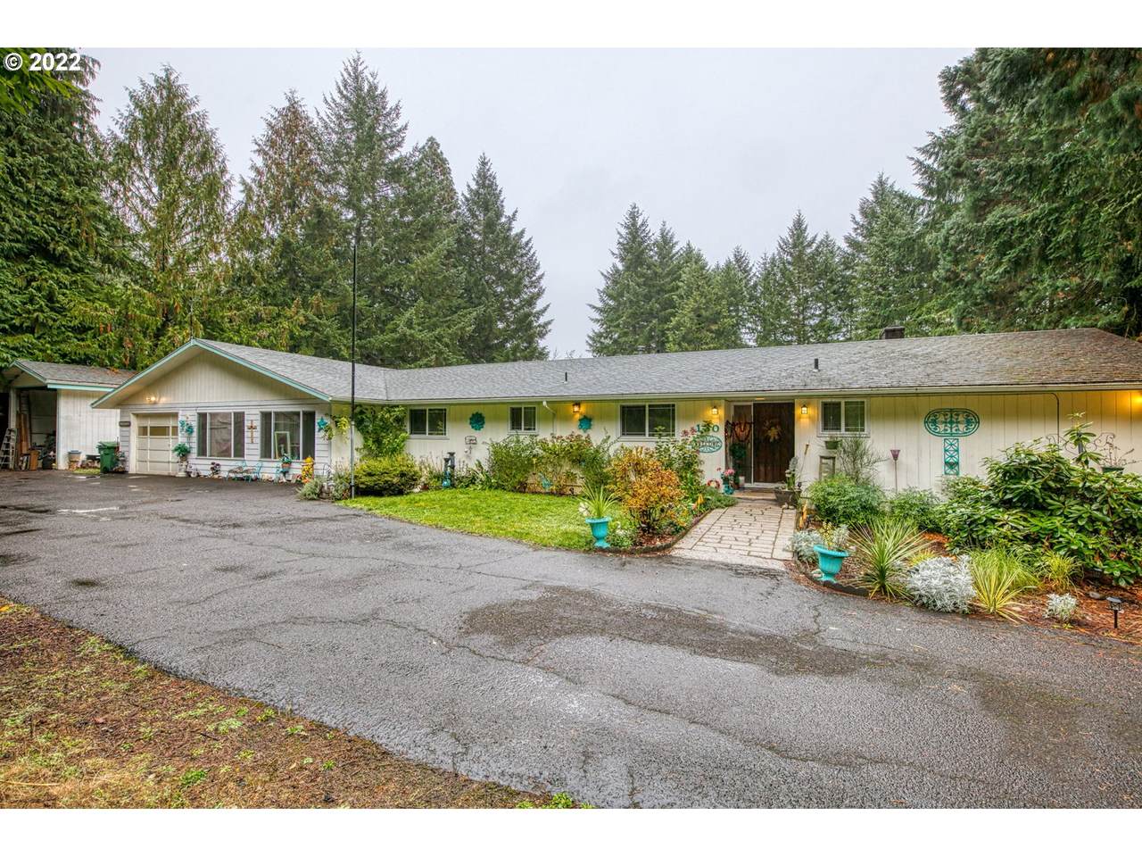 130 Tioga Ct - Photo 1