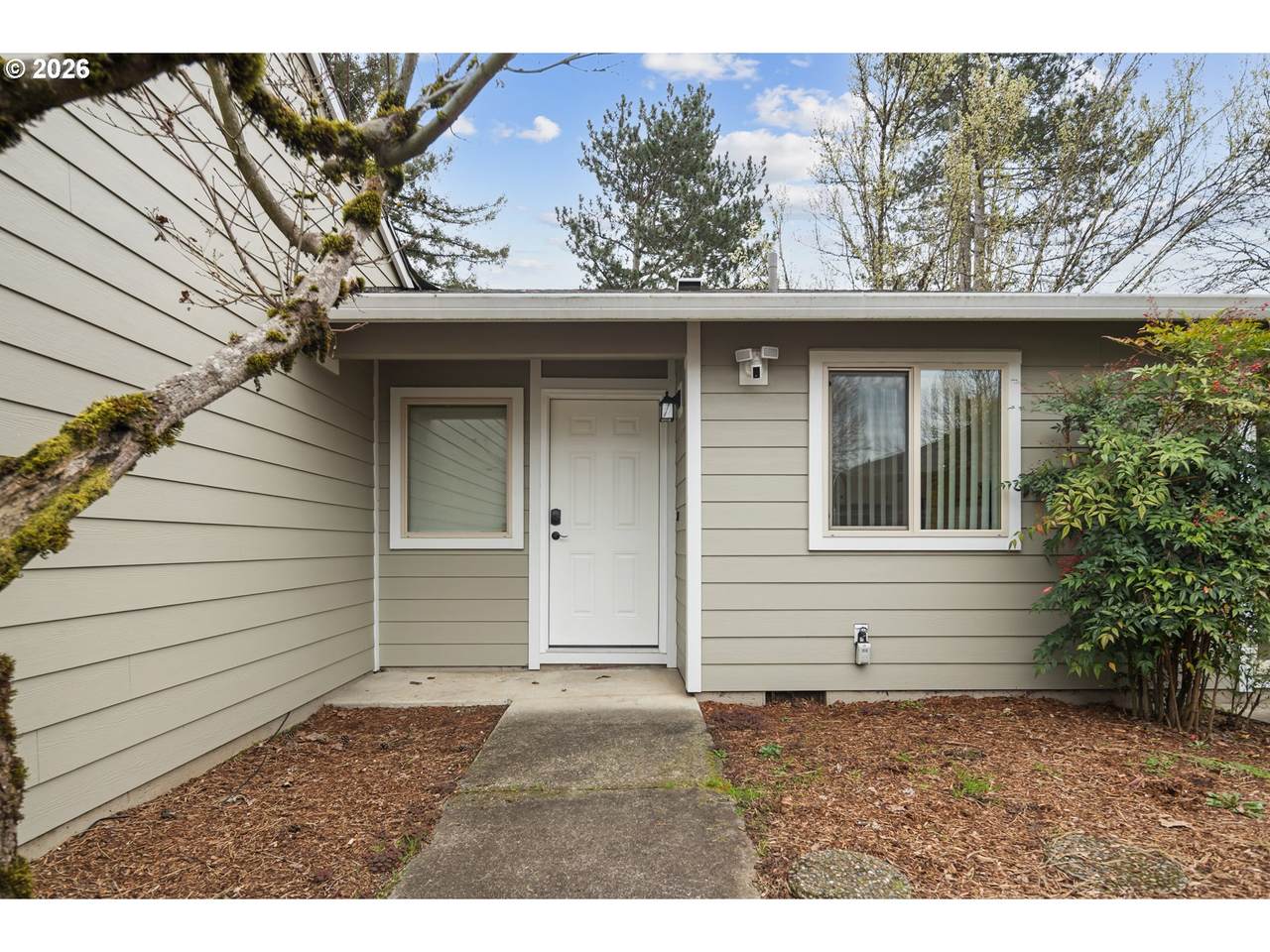 https://bt-photos.global.ssl.fastly.net/portland/1280_boomver_1_224948247-2.jpg