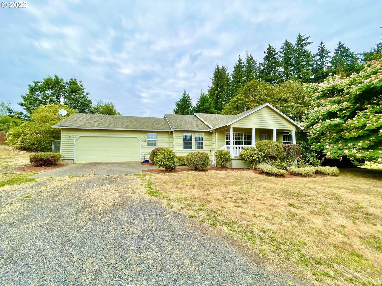 58464 Bachelor Flat Rd - Photo 1