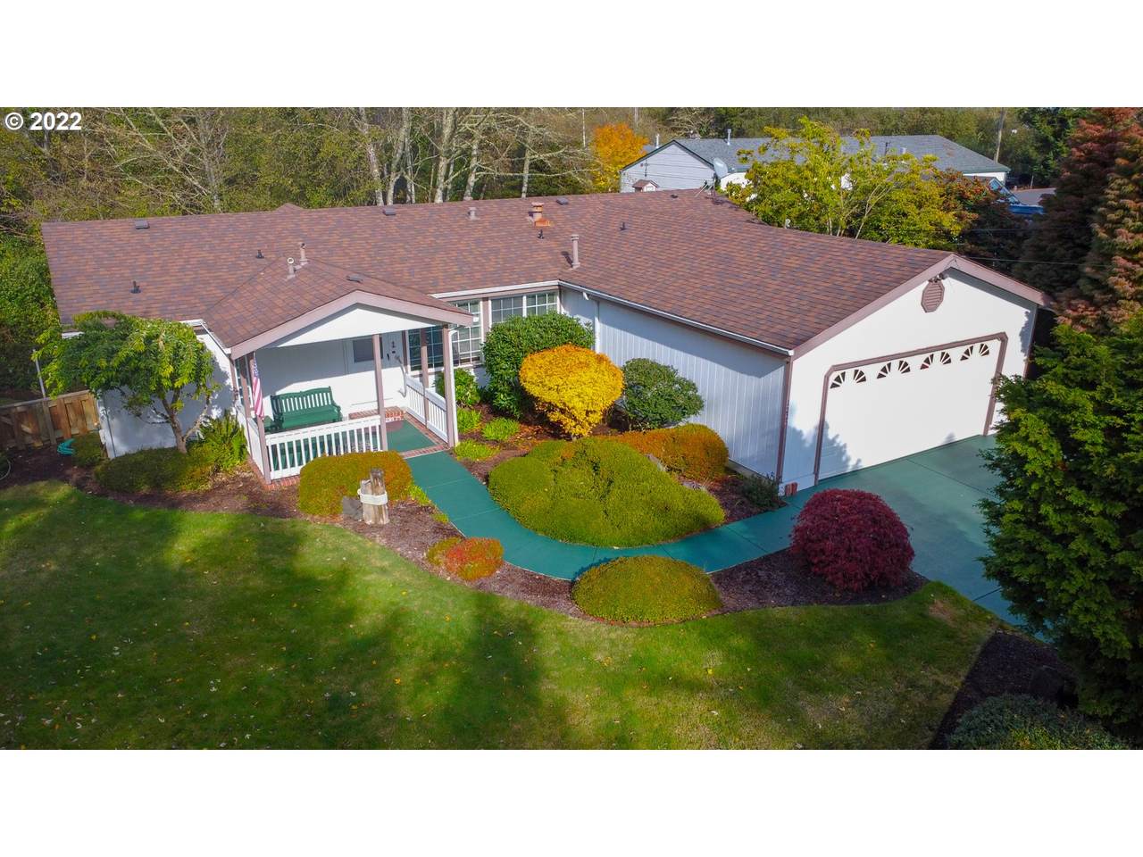 1225 2nd Ave - Photo 1