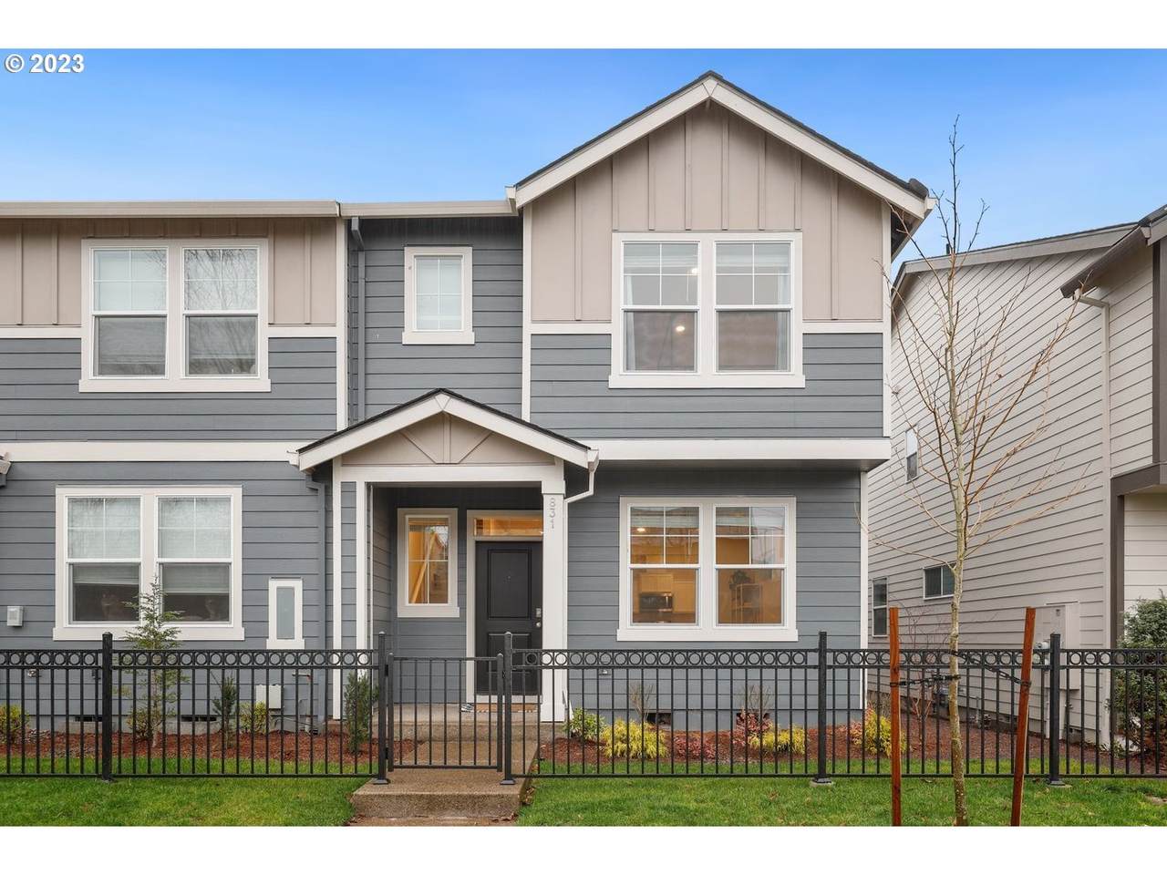 831 19TH Ave - Photo 1