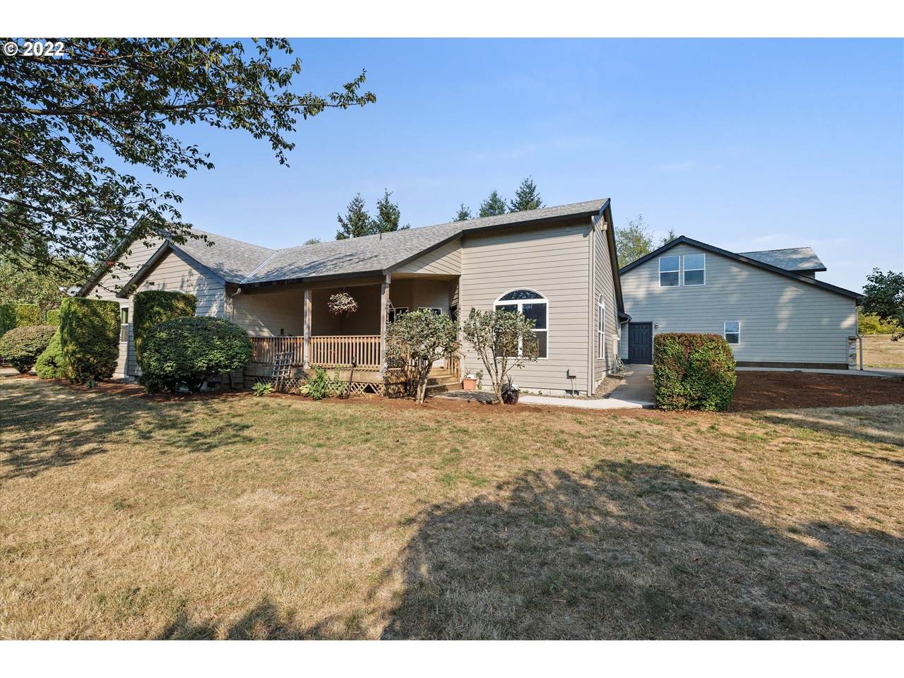 42101 Locksmith Ln - Photo 1