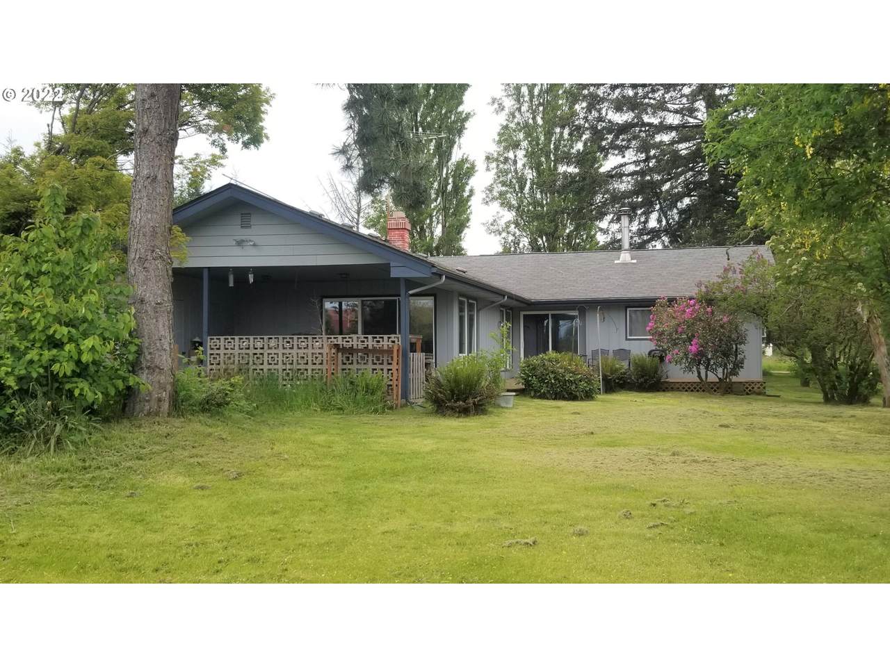 22406 11TH Ave - Photo 1