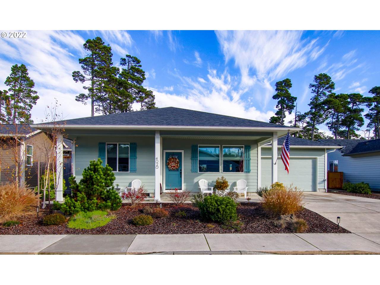 4020 Nandina Dr - Photo 1