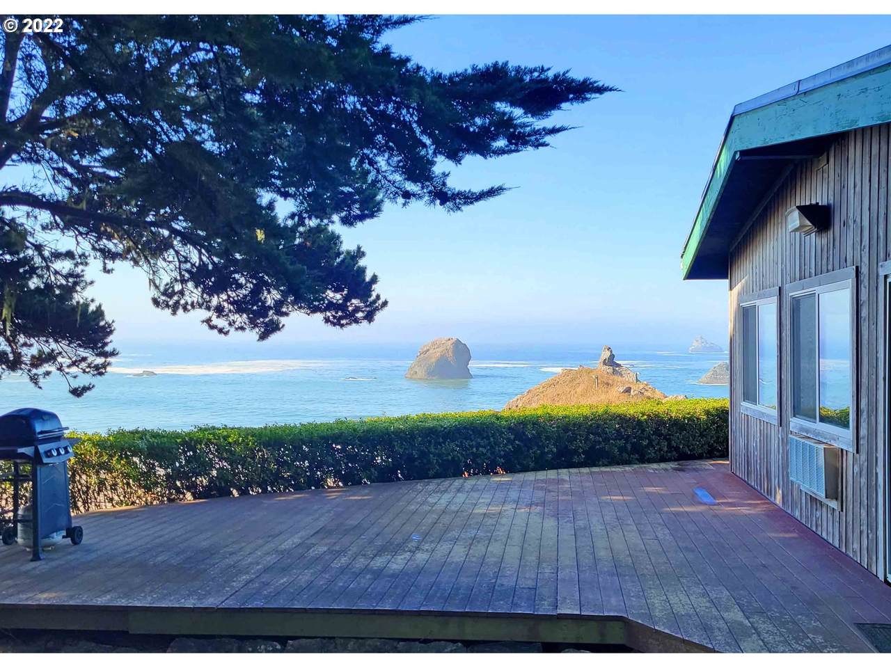 17530 Hwy 101 - Photo 1