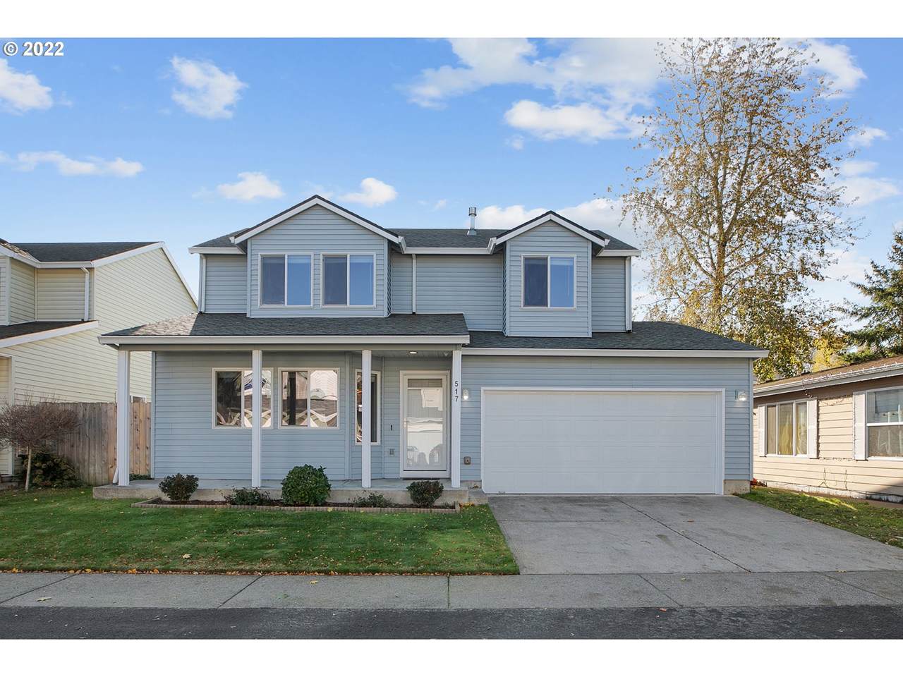 517 Mariners Loop - Photo 1