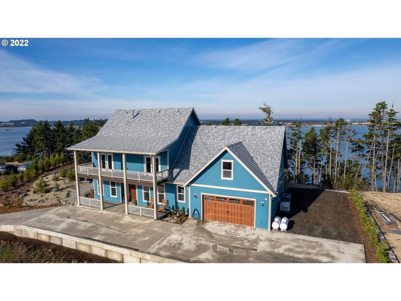 516 Taylor Ave - Photo 1