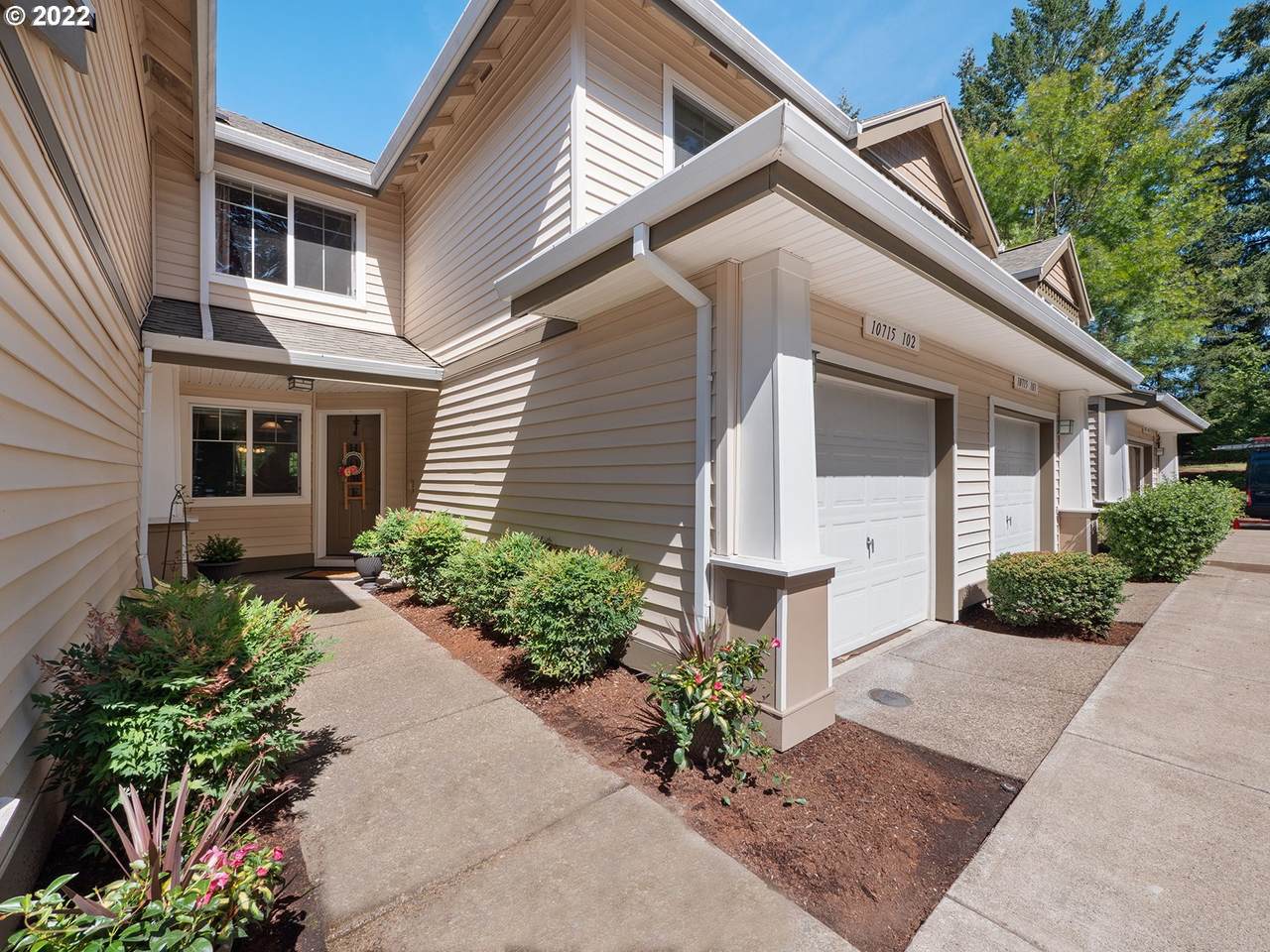 10715 Canterbury Ln - Photo 1