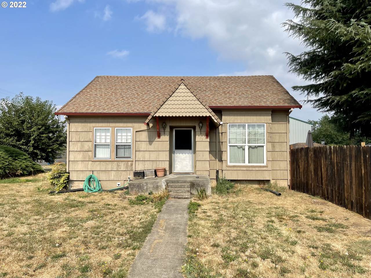 2933 D St - Photo 1