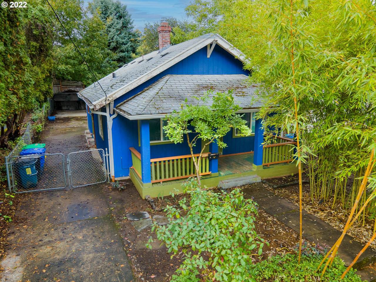 2819 50TH Ave - Photo 1