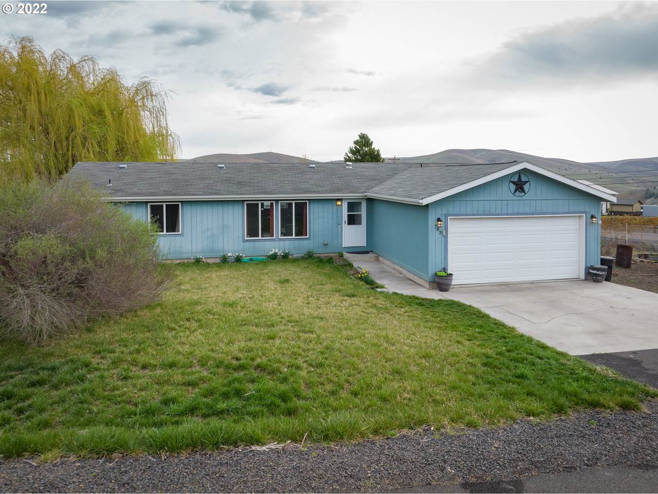 703 Spey Rd - Photo 1