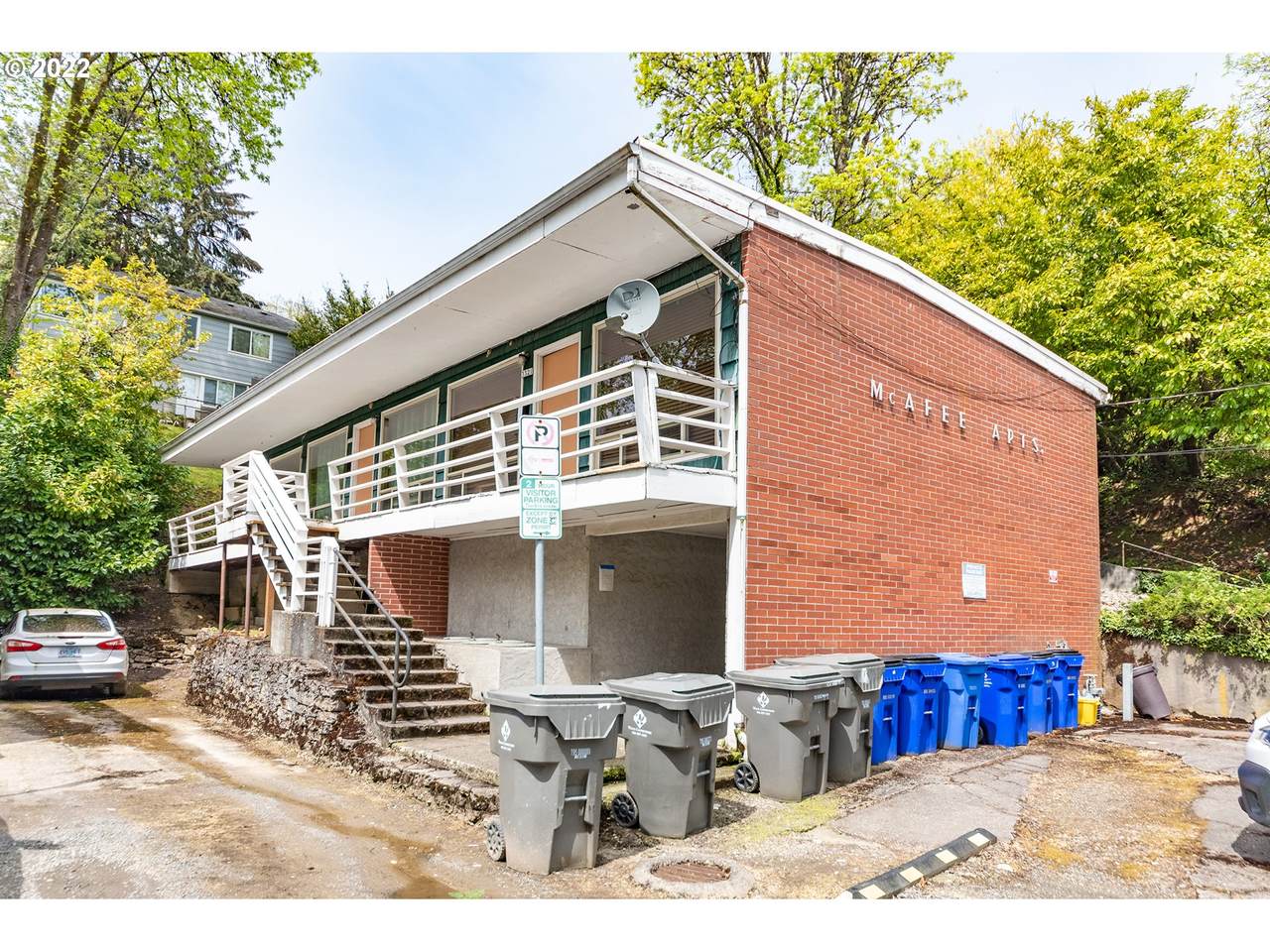 3321 Us Veterans Hospital Rd - Photo 1