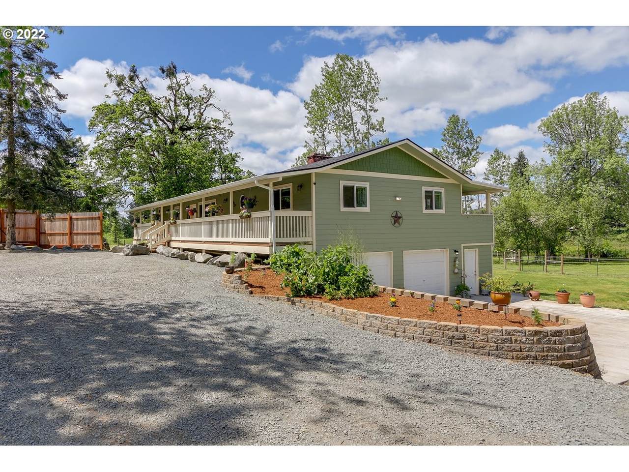82947 Bear Creek Rd - Photo 1