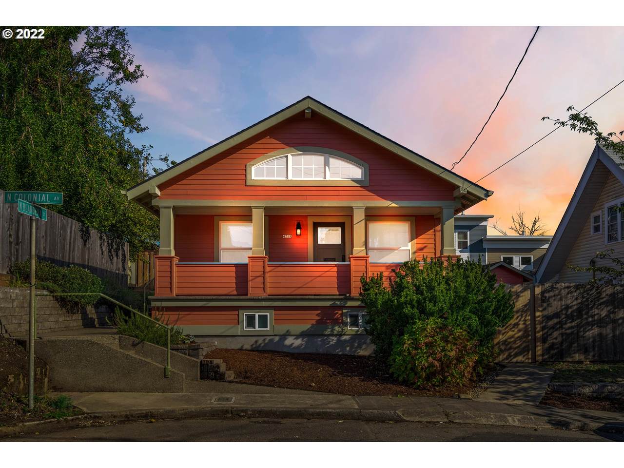 4718 Colonial Ave - Photo 1