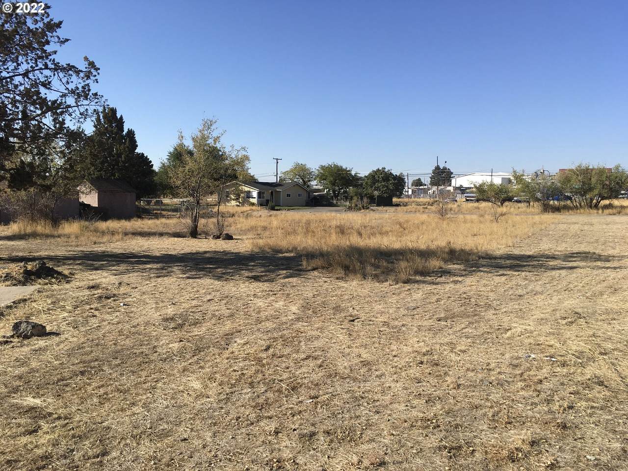 101 Daisy St - Photo 1