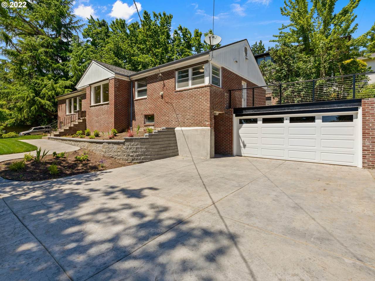 5615 Jefferson St - Photo 1