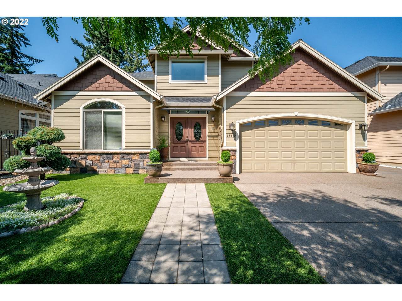 13419 Mall St - Photo 1