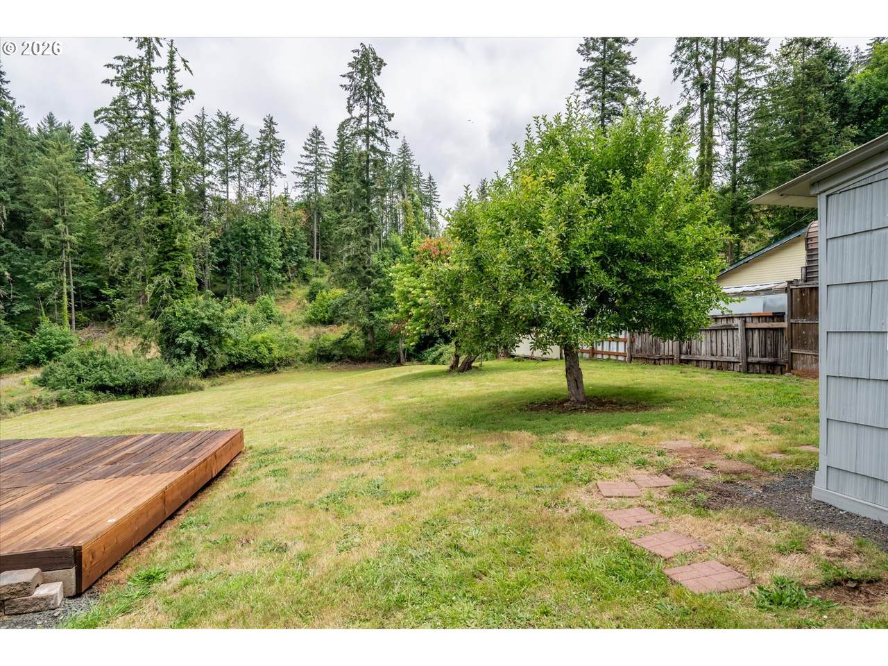 https://bt-photos.global.ssl.fastly.net/portland/1280_boomver_1_226551302-2.jpg