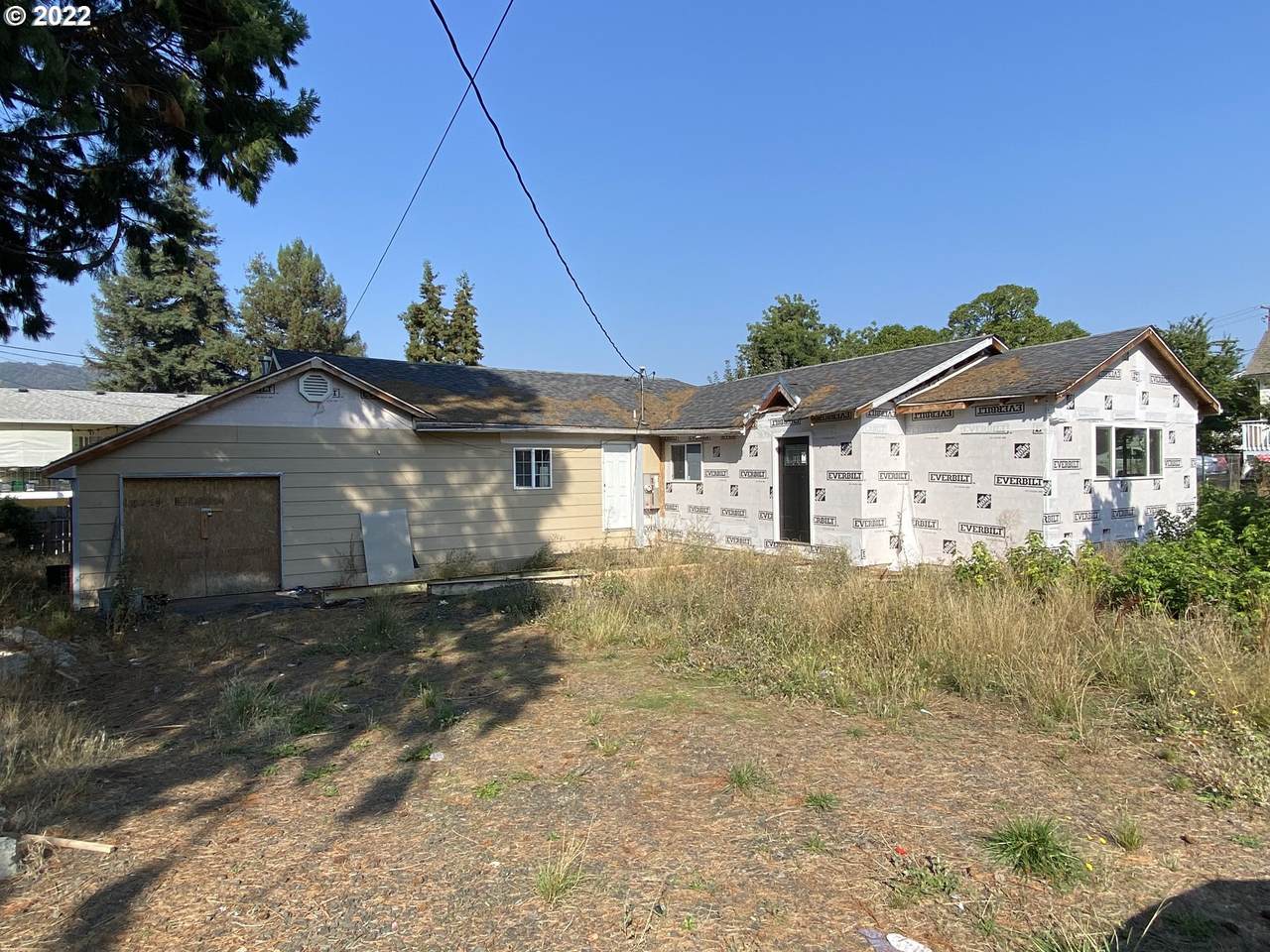 1532 Thompson St - Photo 1