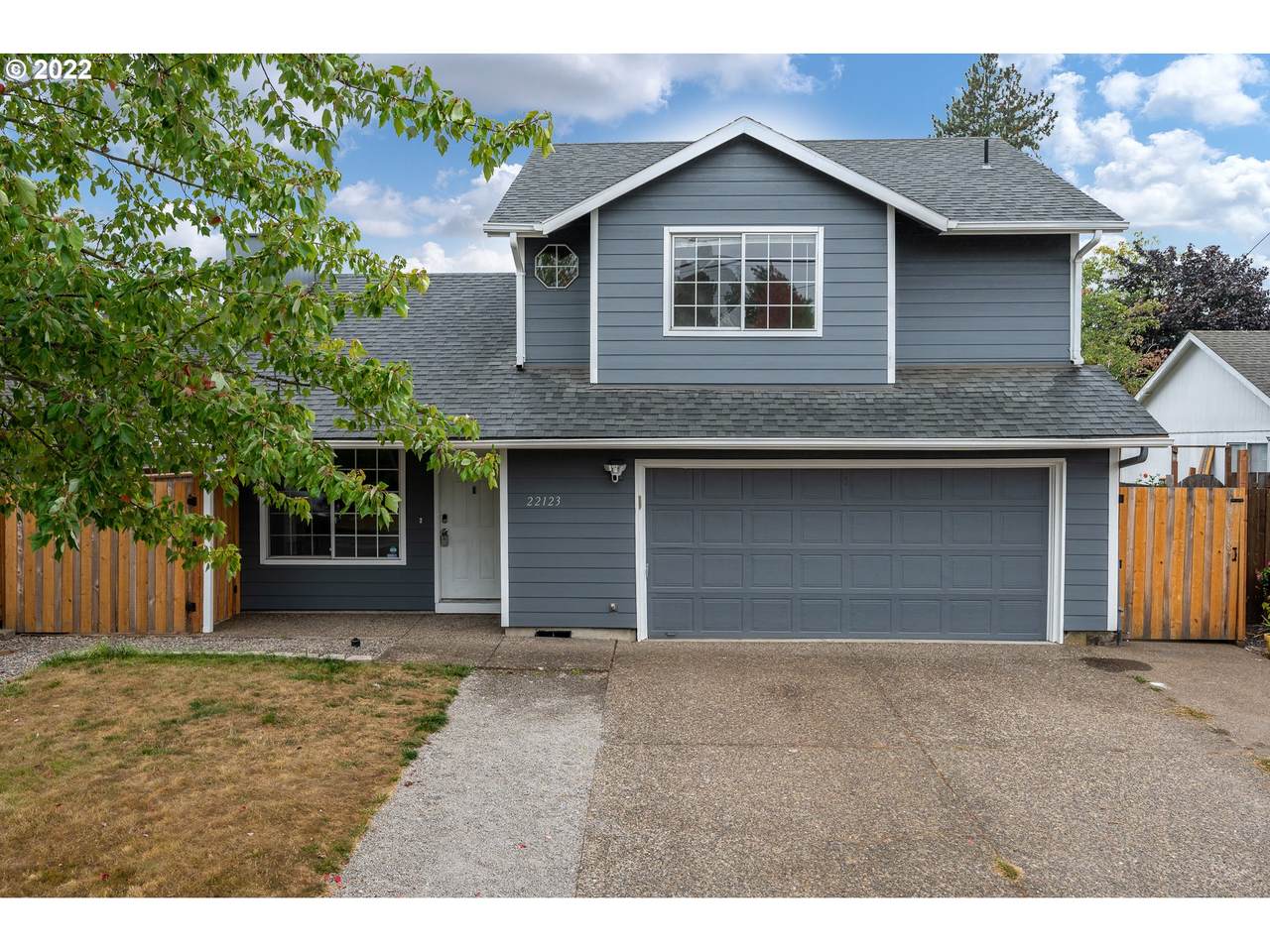 22123 Hall St - Photo 1