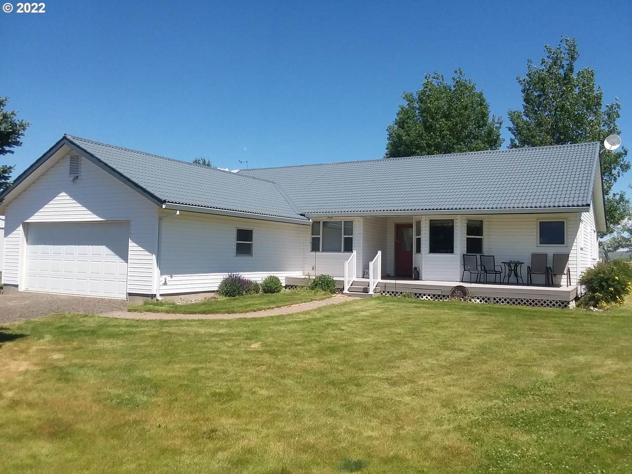 80135 Countryside Rd - Photo 1