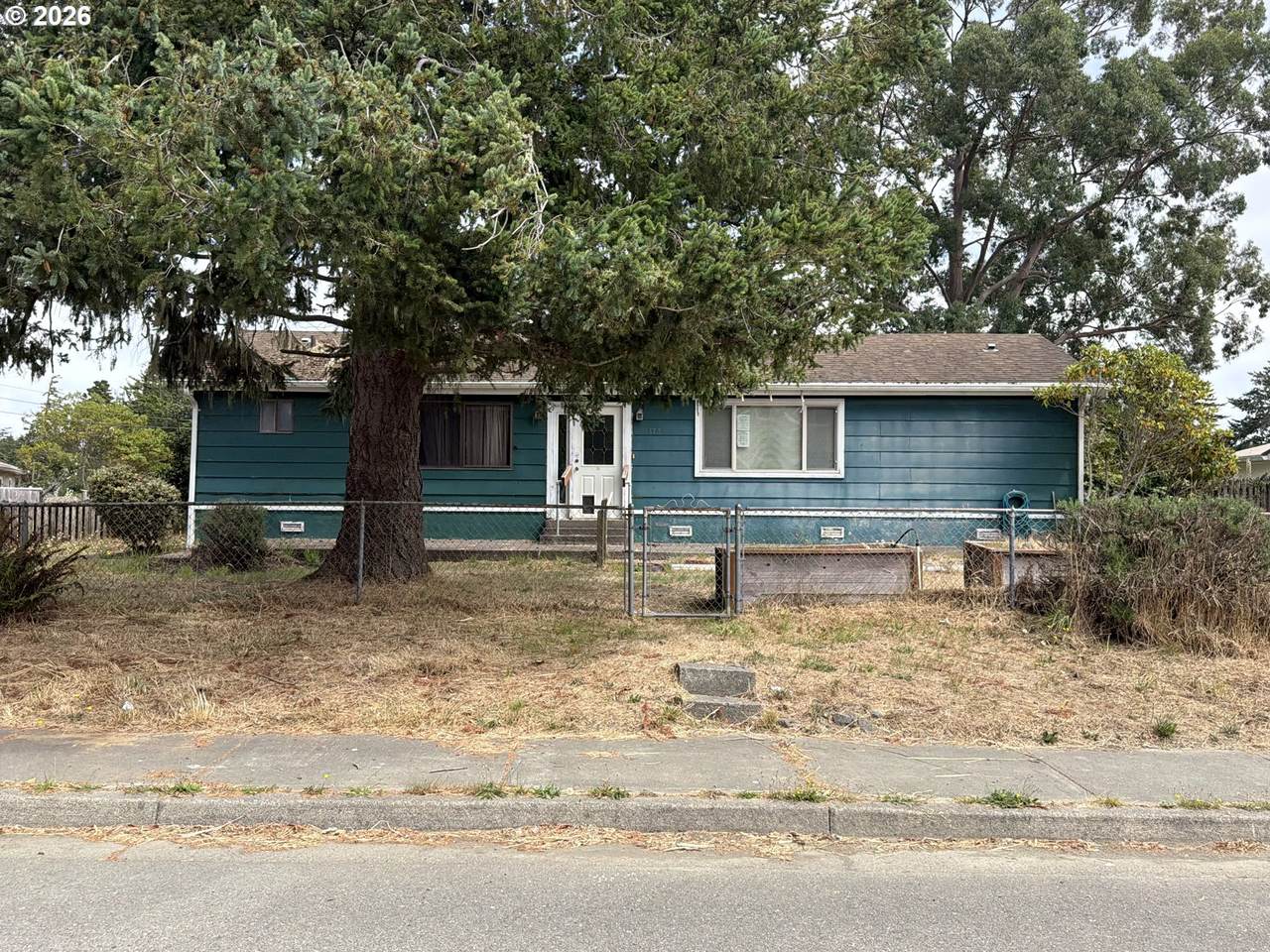 1375 Fenwick St - Photo 1