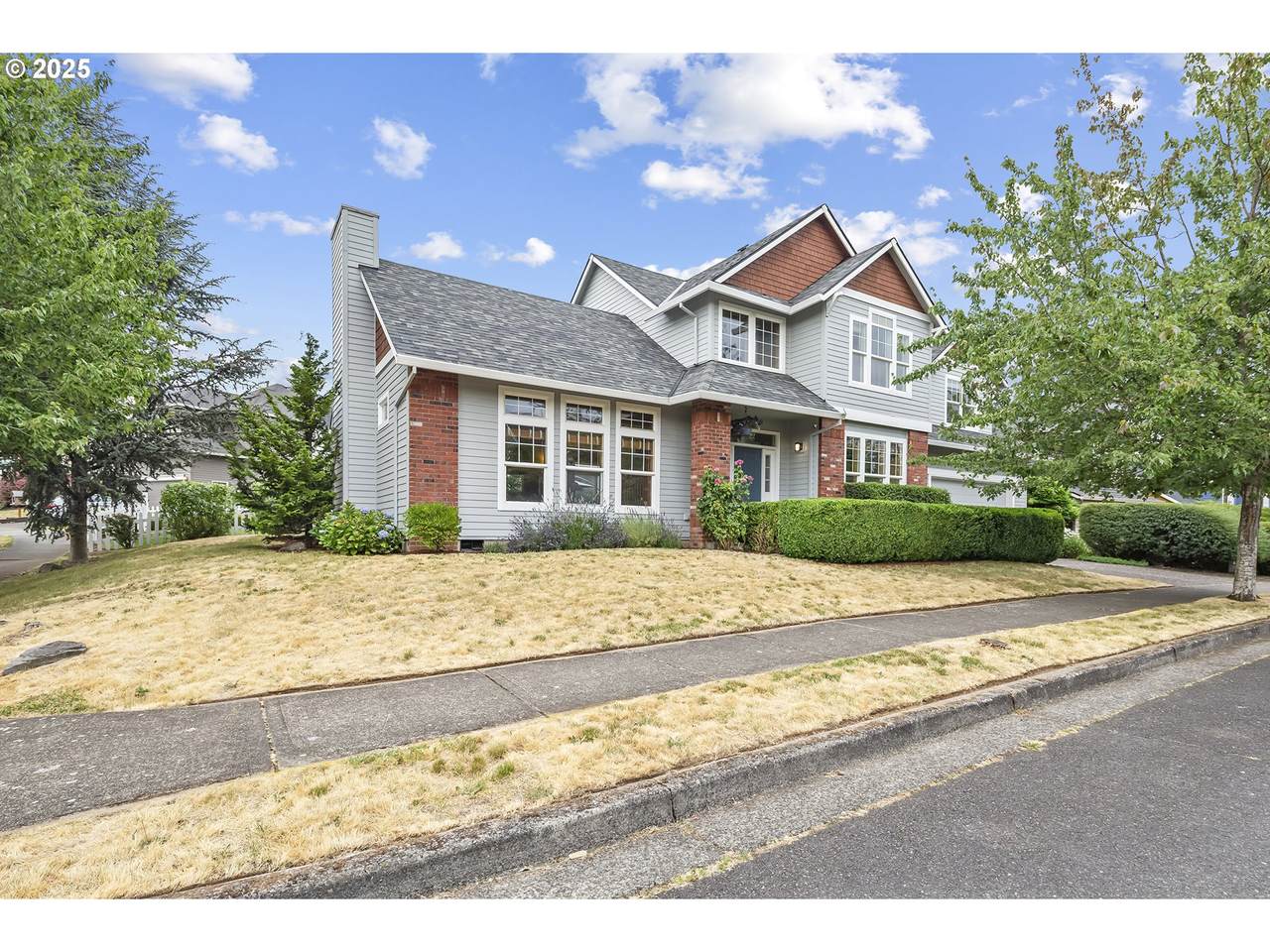 19824 Bennington Ct - Photo 1