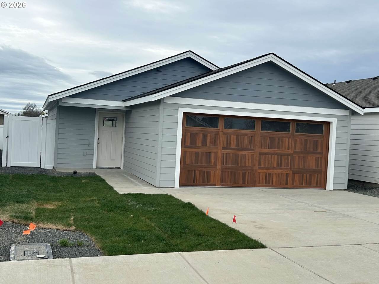 615 Jimmy St - Photo 1