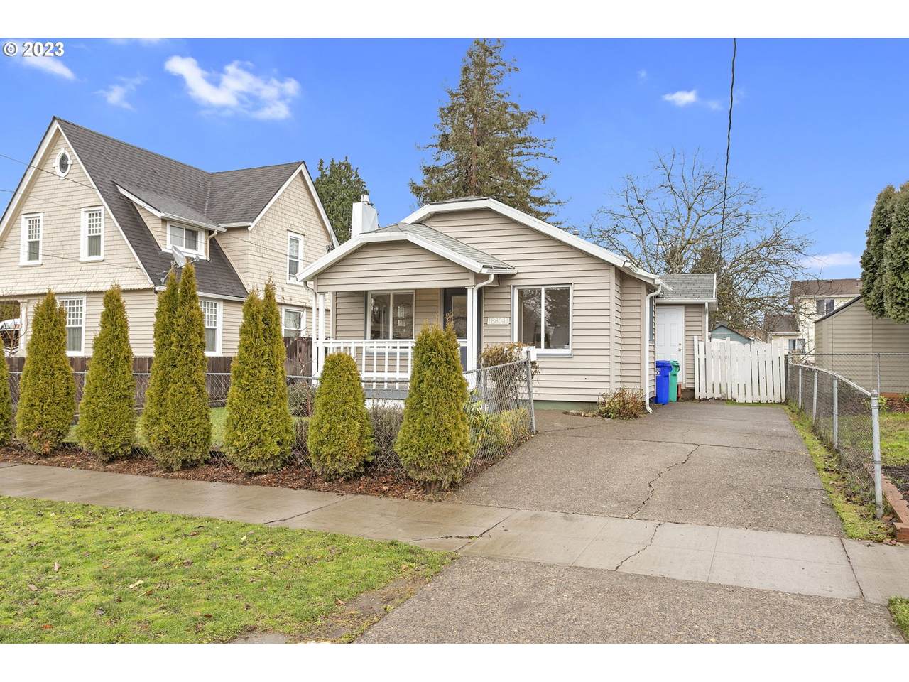 8804 Druid Ave - Photo 1