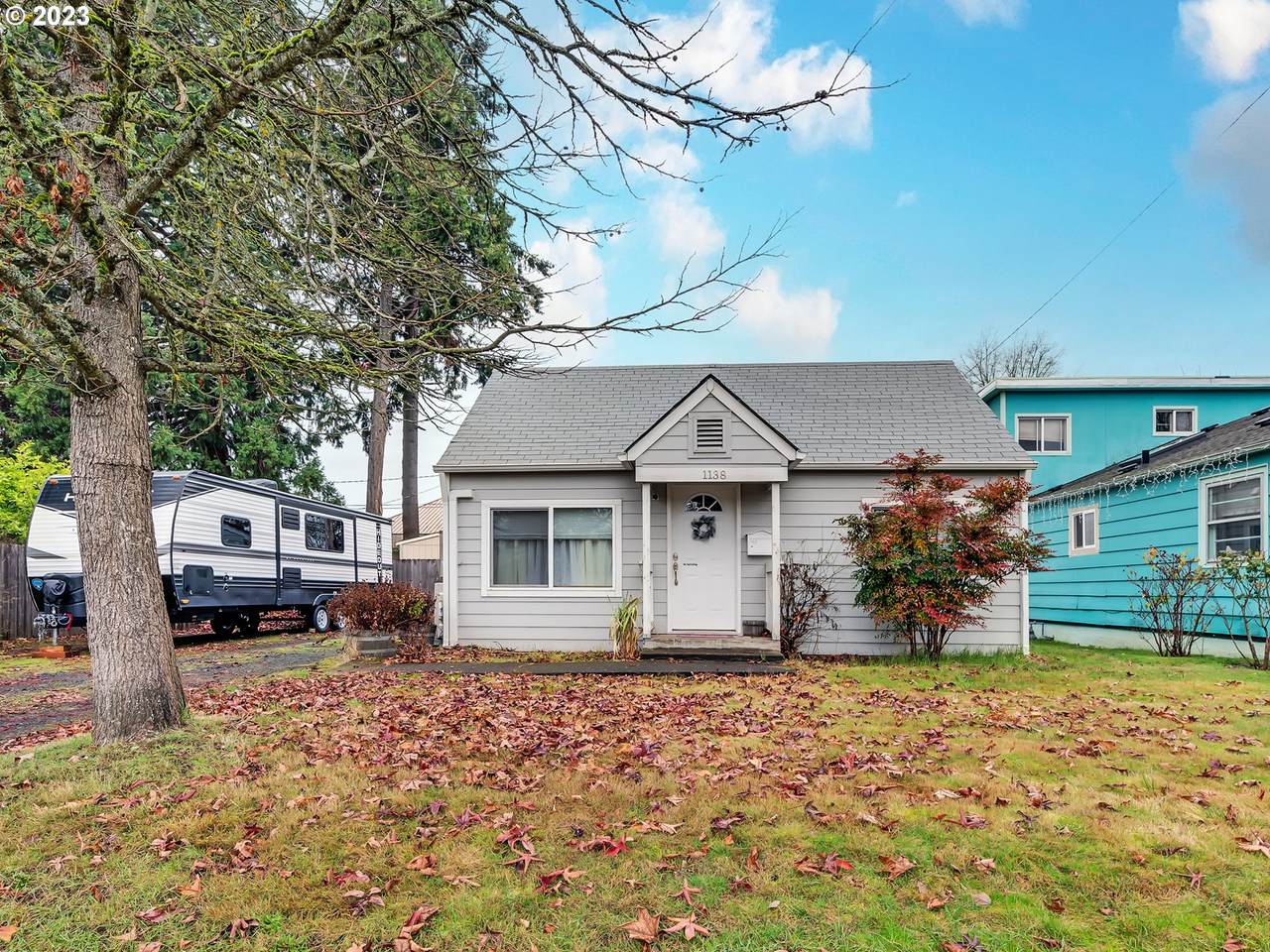 1138 F St - Photo 1