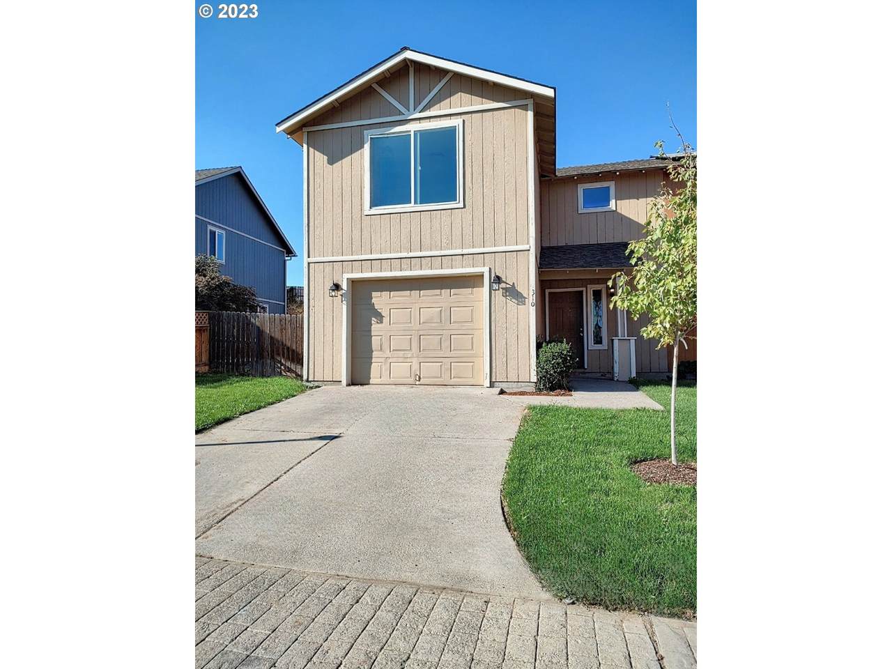 310 Carmen Way - Photo 1
