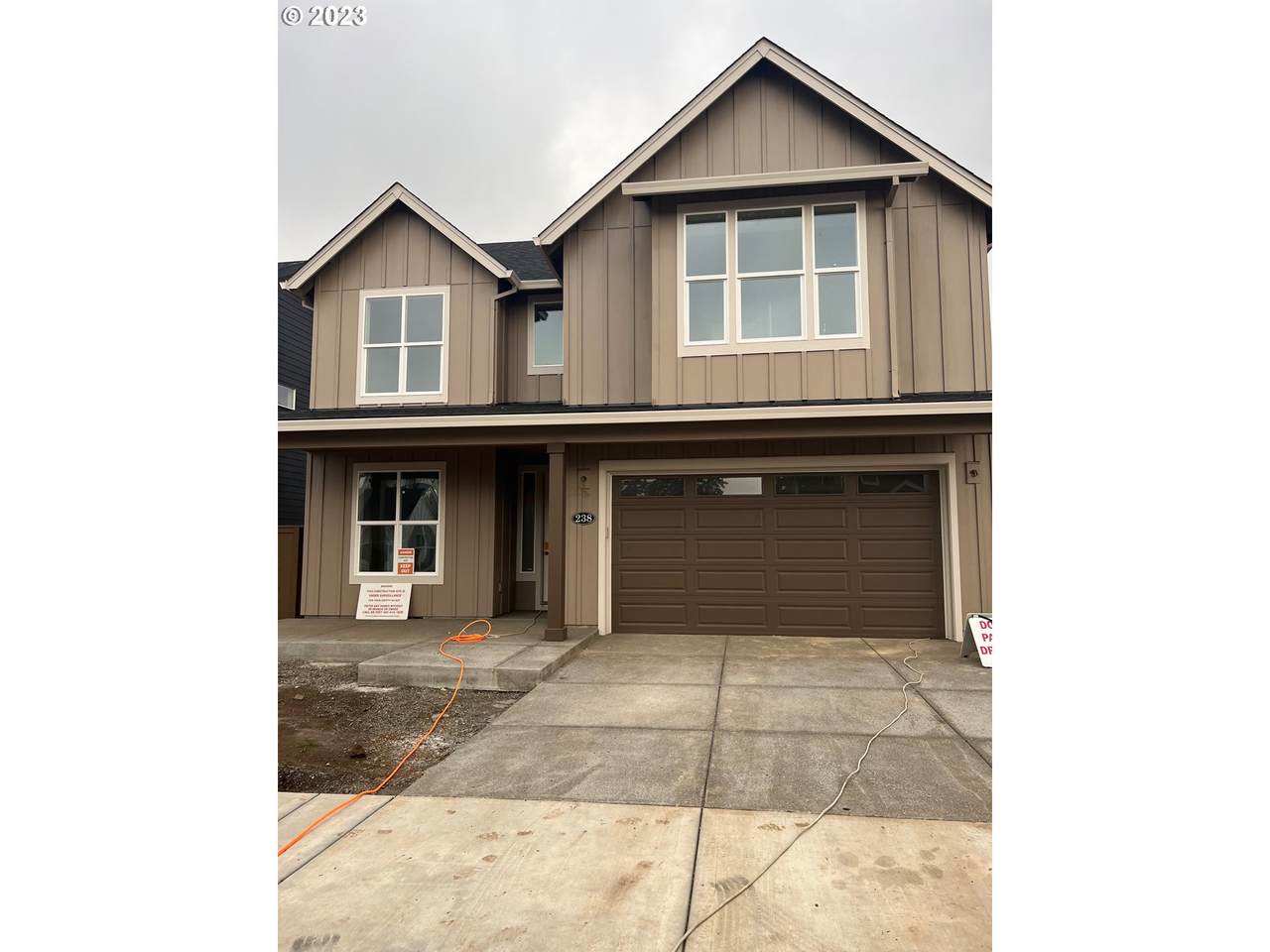 238 18th Ave - Photo 1